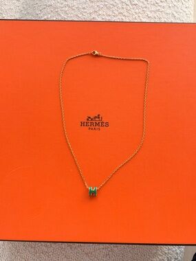 Hermes Gold Chain Necklace with Green 'H' Pendant